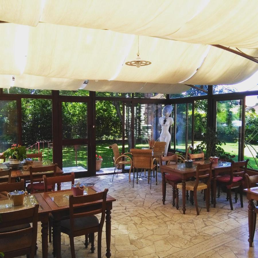 B&B Villa Acero 마리나 디 카라라 외부 사진